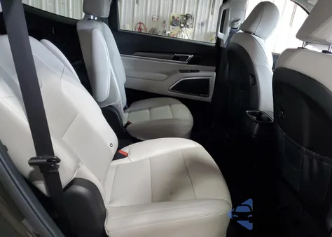 2022 Kia Telluride S z USA, uszkodzony, nr VIN 5XYP6DHC3NG248392